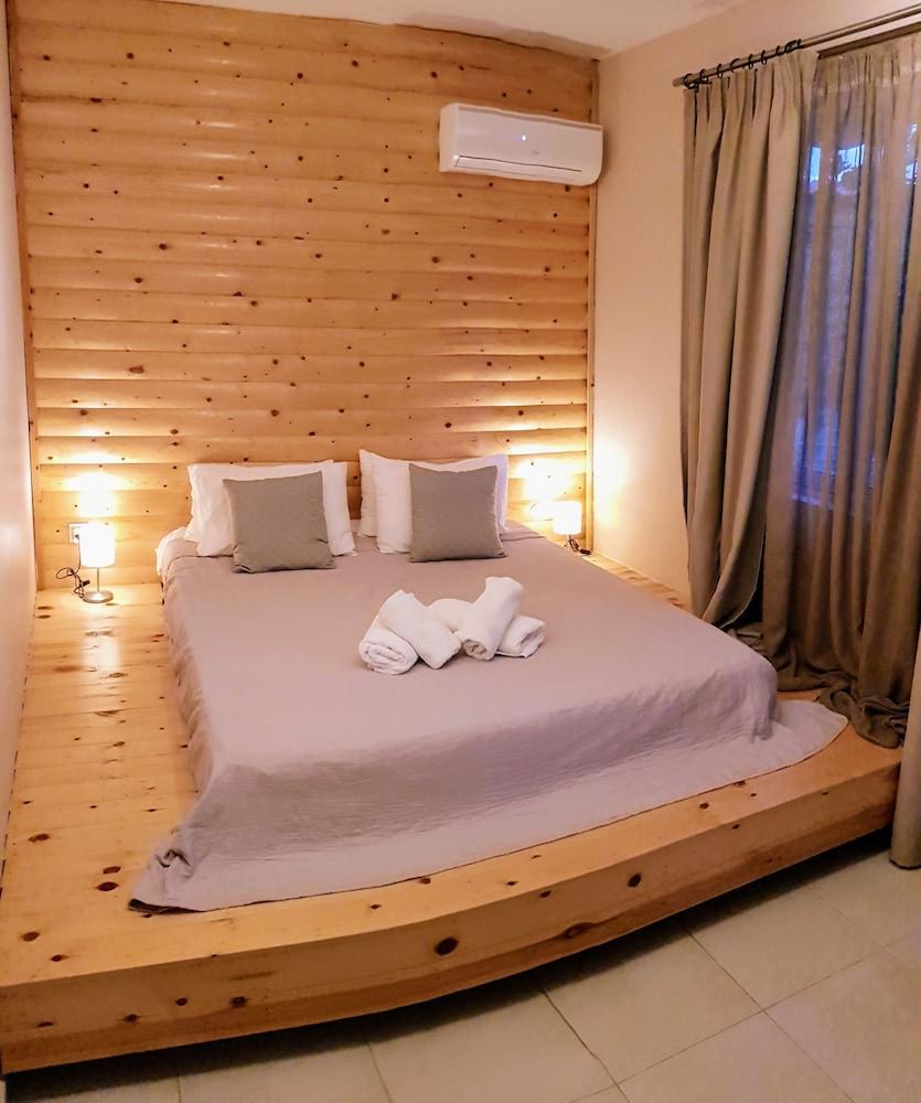 Anemos Hotel Полихроно Экстерьер фото
